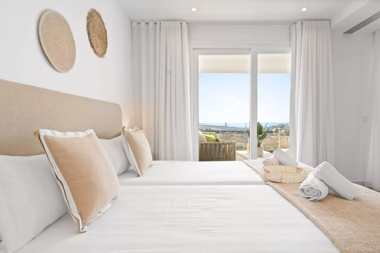 AL4-1911 ESTEPONA - APARTMENT - ALCAZABA LAGOON - Chambre
