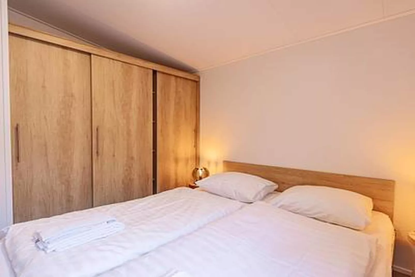 Duinhoeve Chalet Zeeland (huisdier toegestaan) - Bedroom