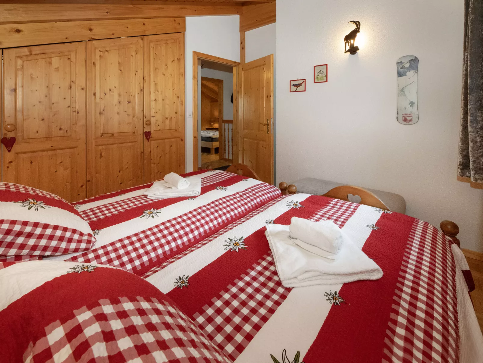 Ecureuil noir - Inside