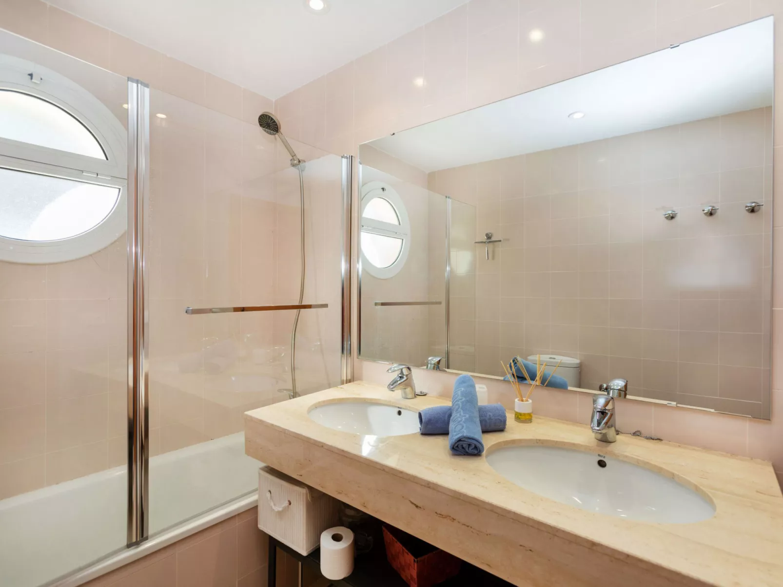 Punta Prima - Drinnen