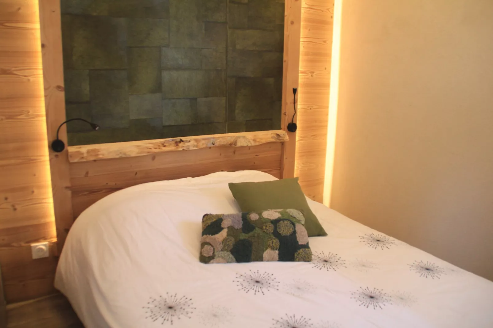 Joran JR6 MOUNTAIN & NATURE 4 Pers. - Bedroom