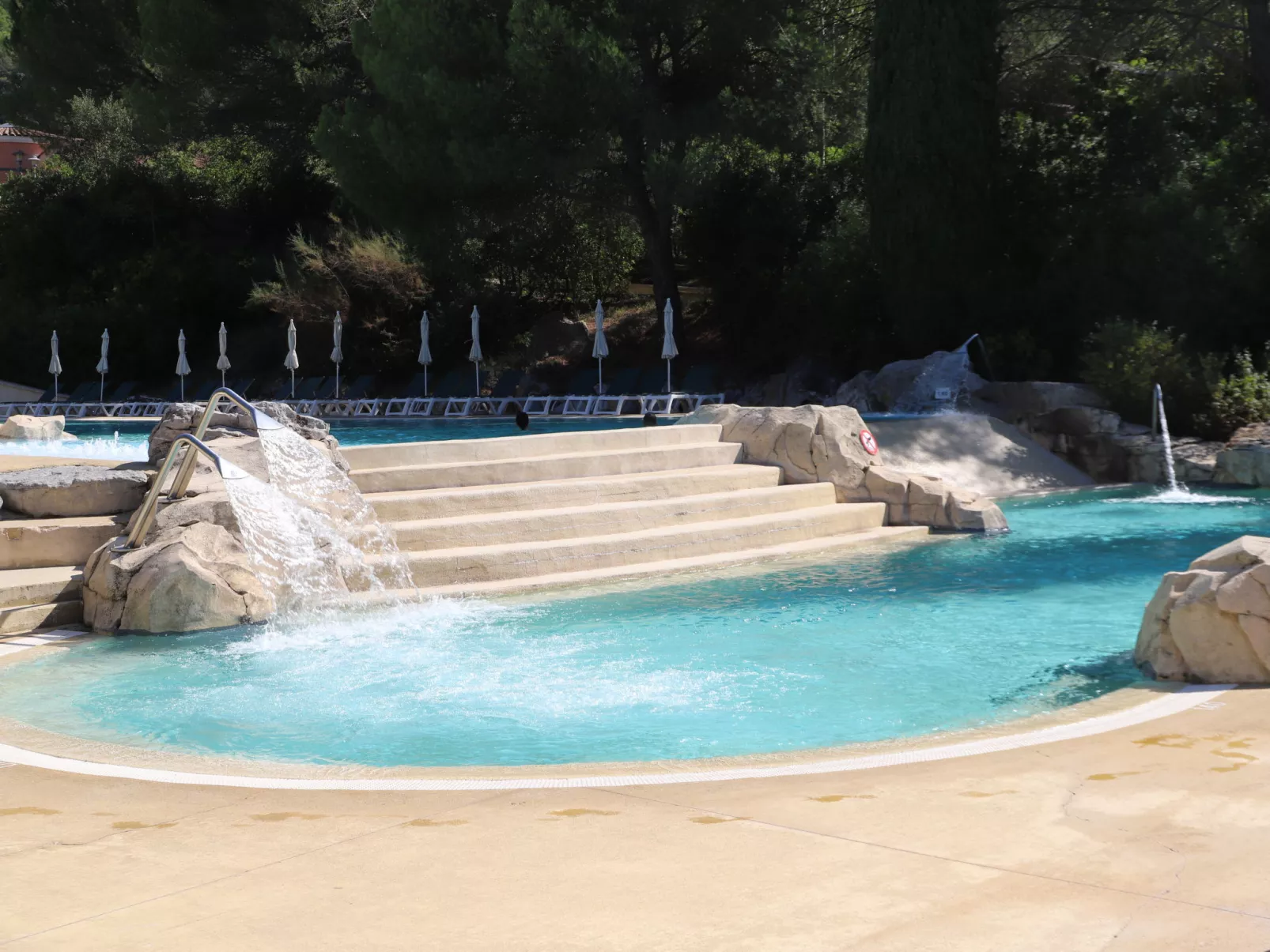 Le Vallon - Draußen