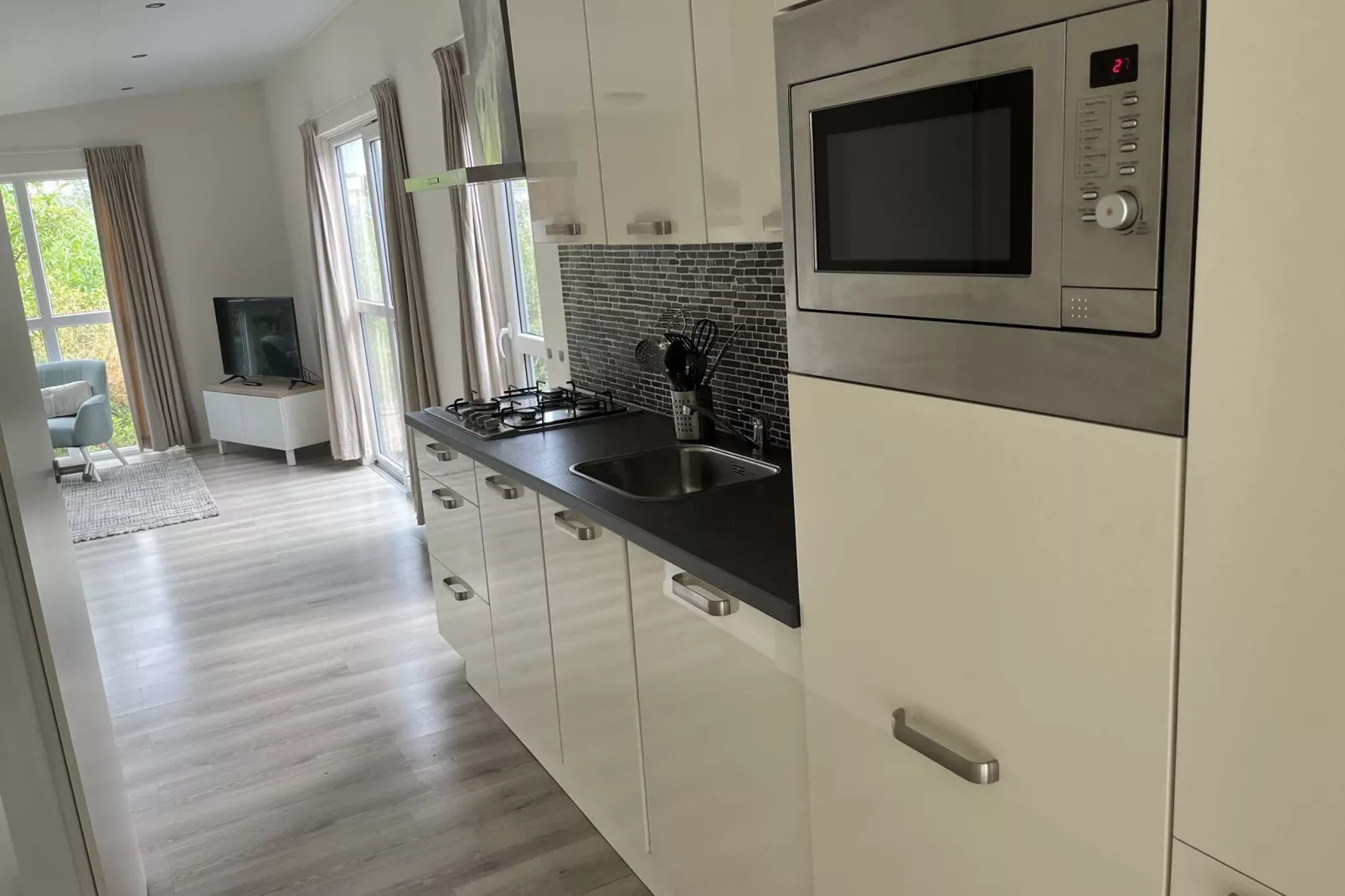 Resort Poort van Zeeland 14-Kitchen
