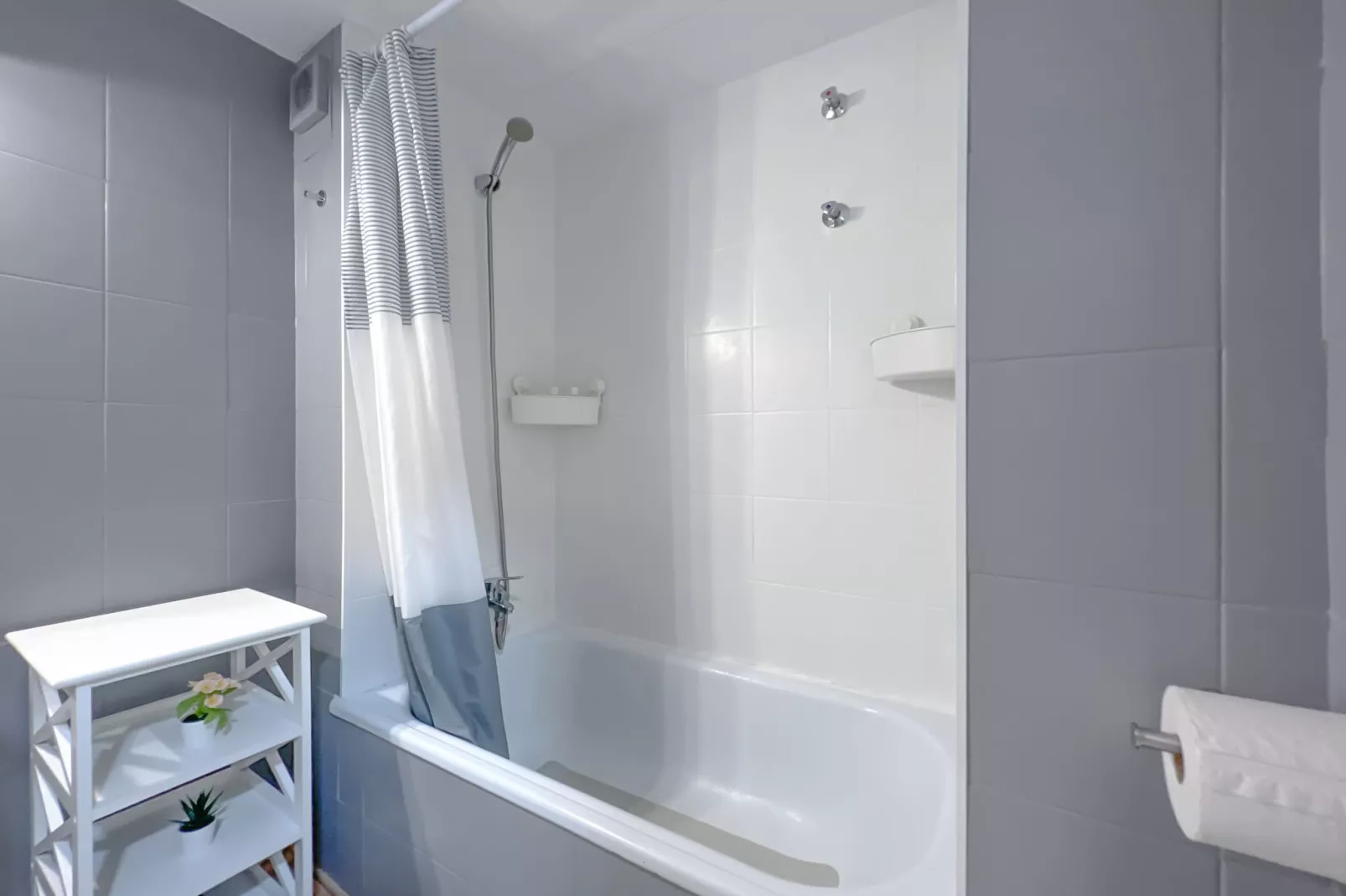 Vivalidays Vianka  - Pineda de Mar - Bathroom