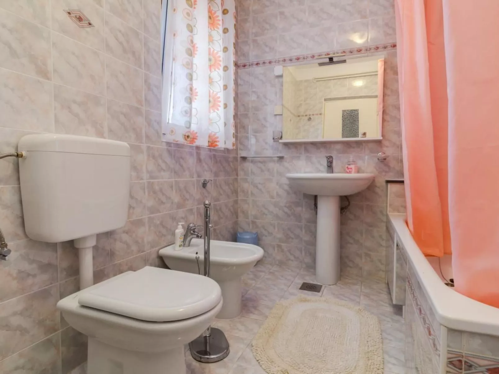 Geräumige Wohnung Lory mit Meerblick - Image-tags.info