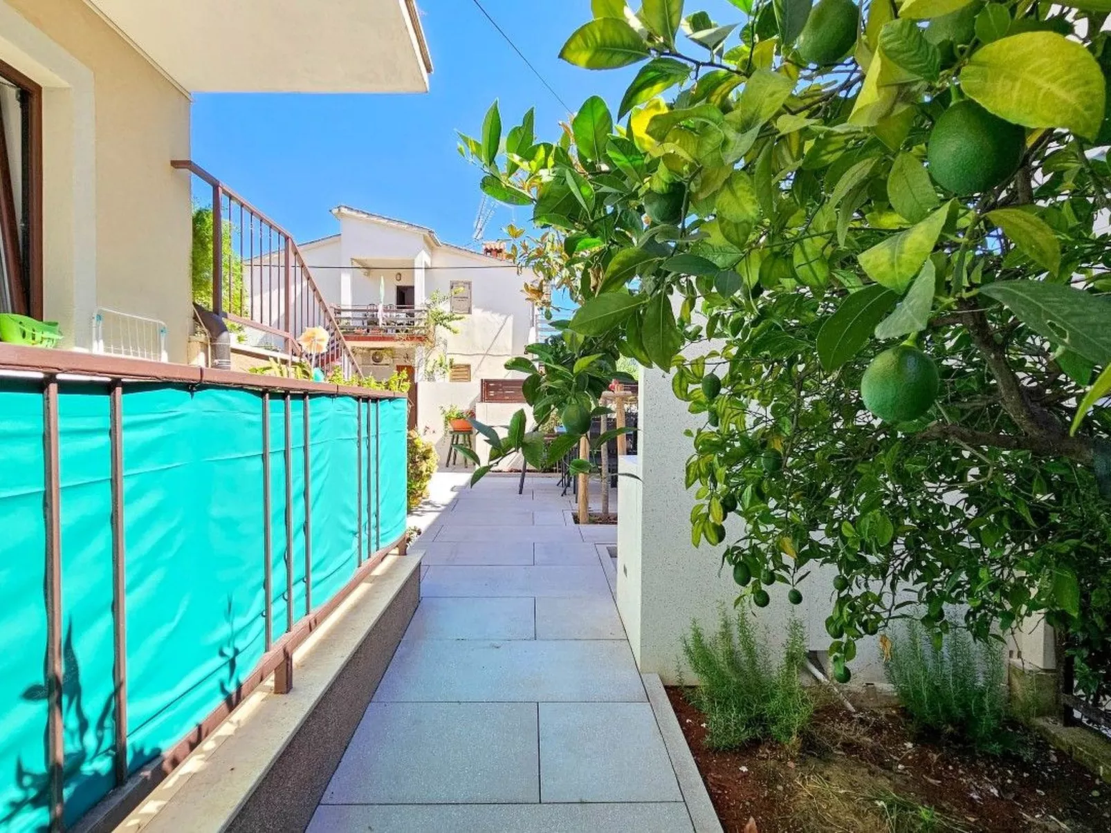 "Maja 3" mit Terrasse - Dehors