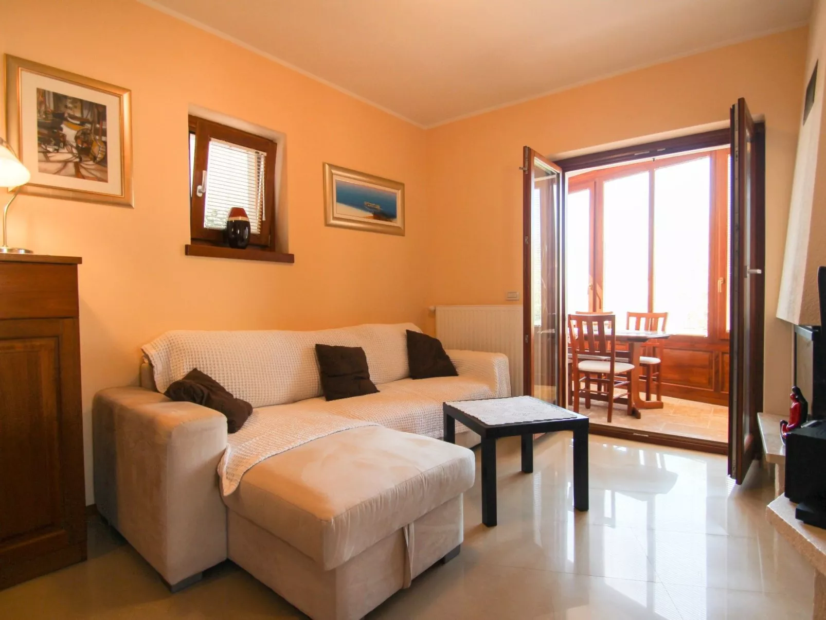 Für 4 Personen ca. 50 m&sup2; in Bužinija, Adriaküste Kroatien (Westküste von I - Drinnen