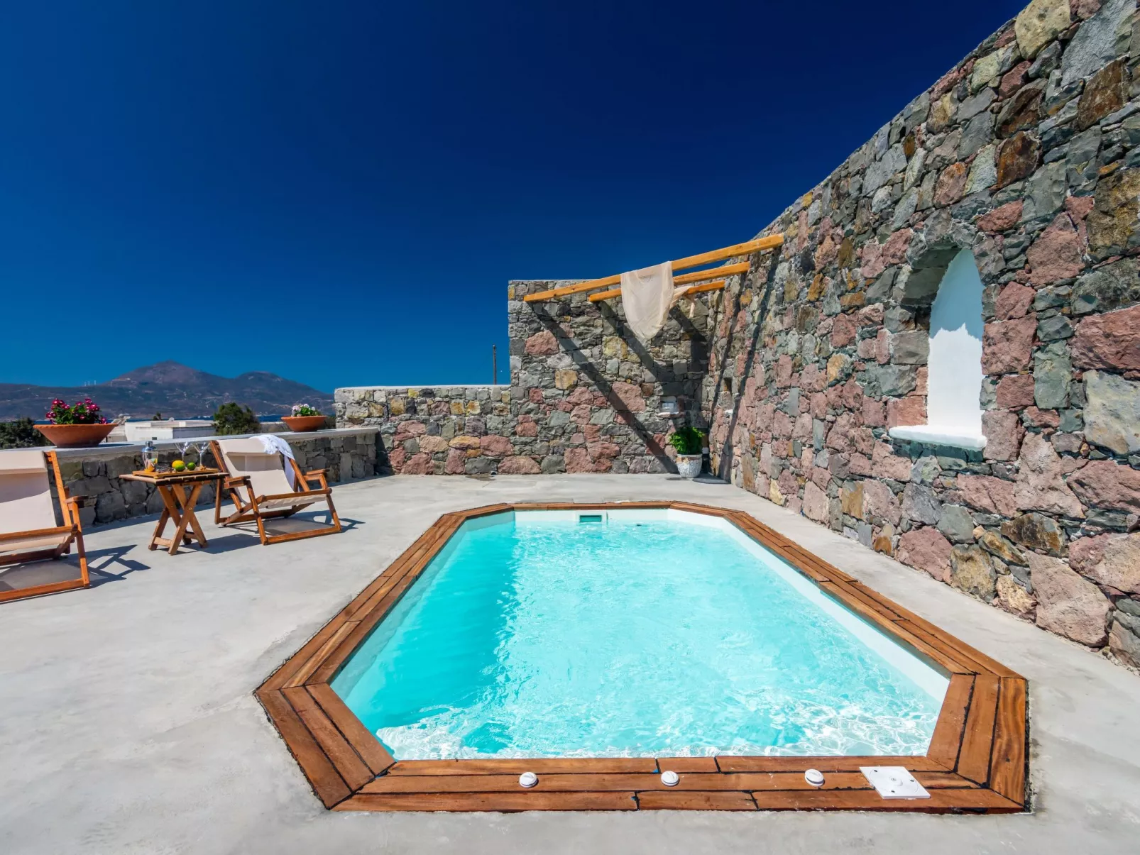 PETRA RESIDENCE MINI POOL SPA MILOS - Image-tags.info