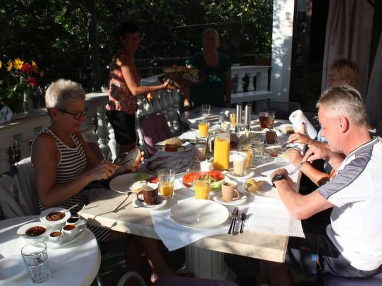 Erdgeschoss Doppelbettzimmer 25m² mit geräumiger Terrasse und Meerblick Villa M - Dehors
