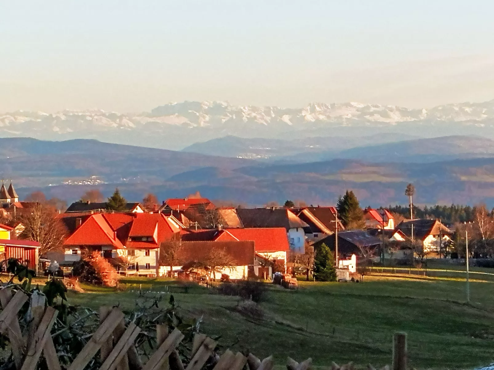 Schwarzwaldhof mit Pool & Sauna - Draußen