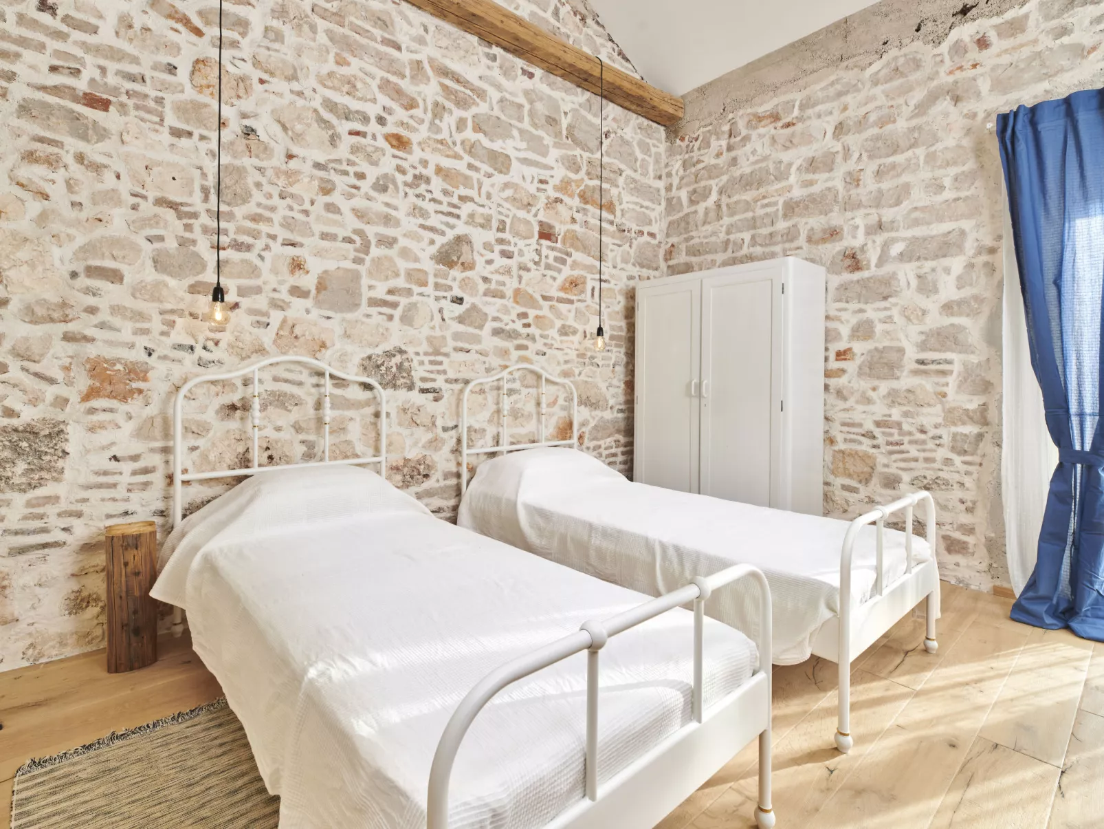 Mediterranea - Drinnen