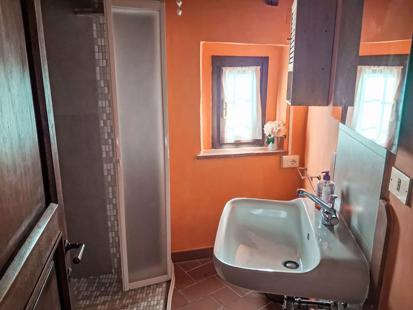 Il canto dei merli - Inside