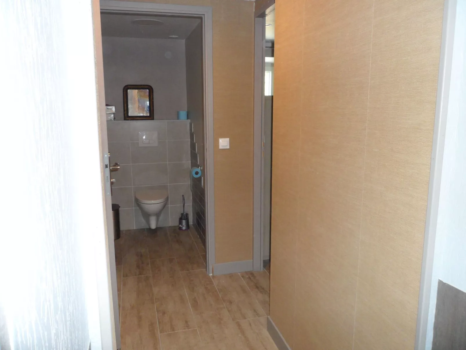 "Aelise" mit eigenem Pool - Drinnen