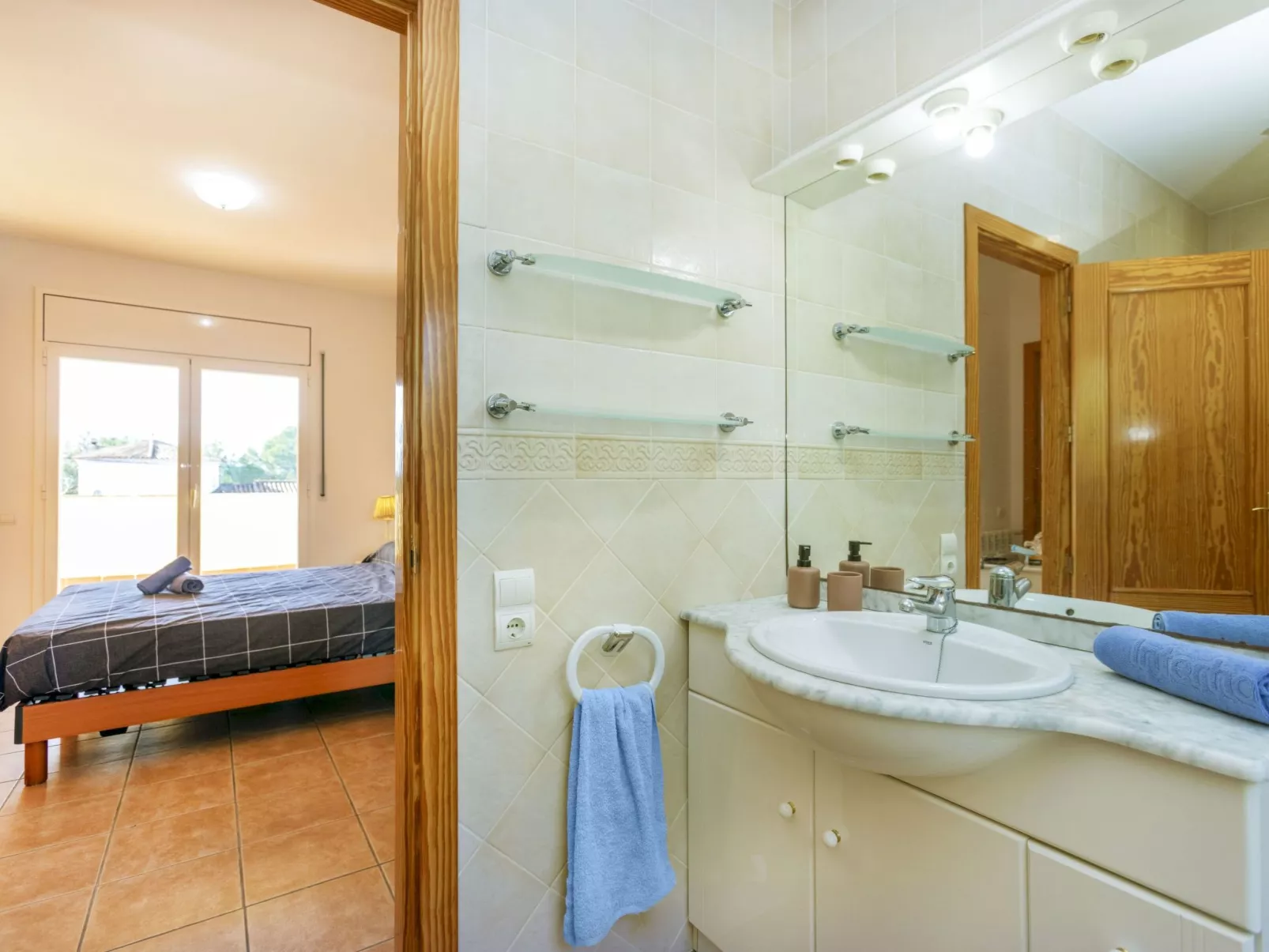 Urb Las Tres Calas - Drinnen