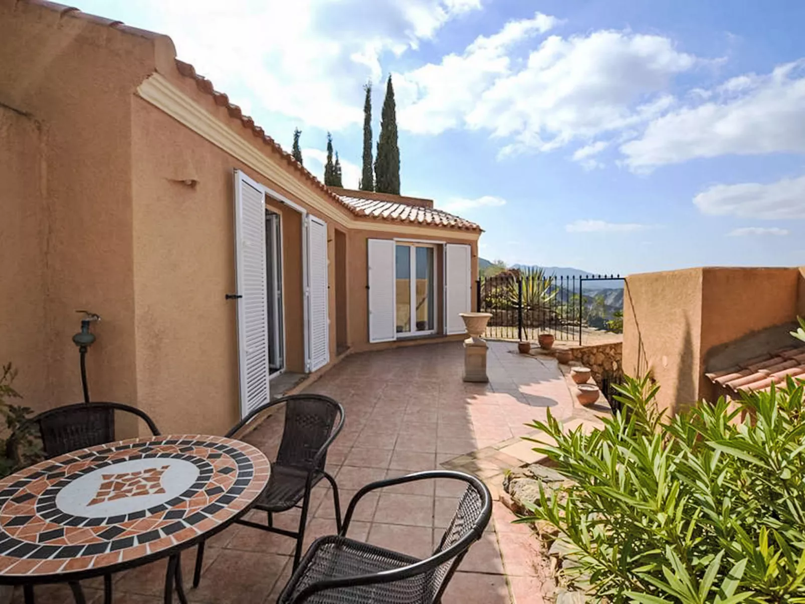 Cortijo Cabrera - Draußen