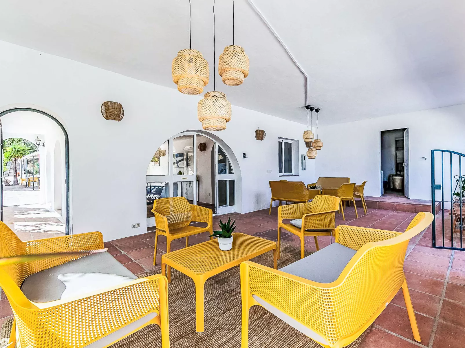 Hacienda Competa - Inside