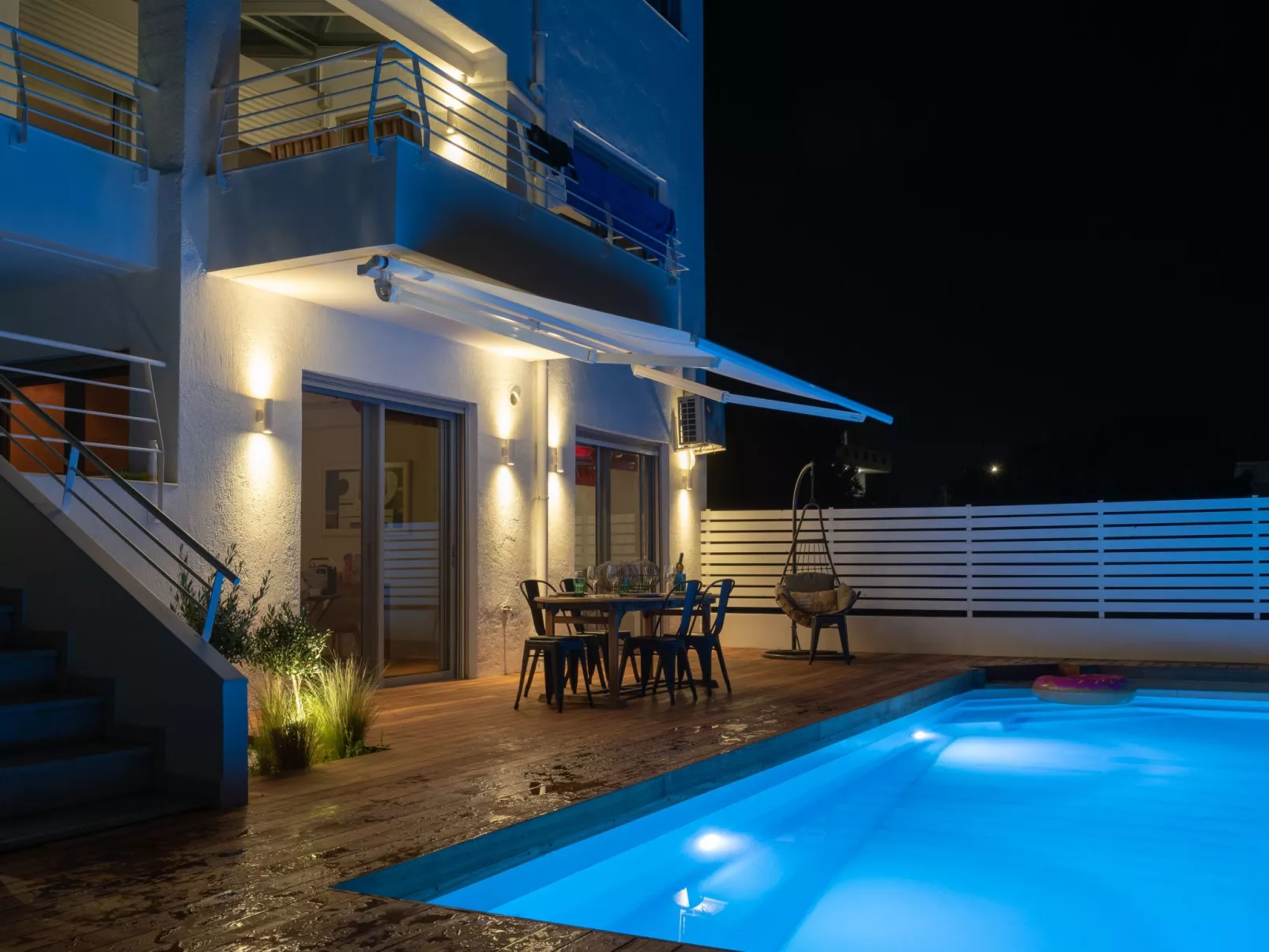 Evaeri Villa - Draußen