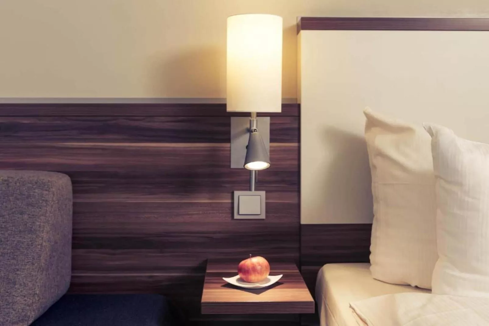 STANDARD DOUBLE ROOM - Bedroom