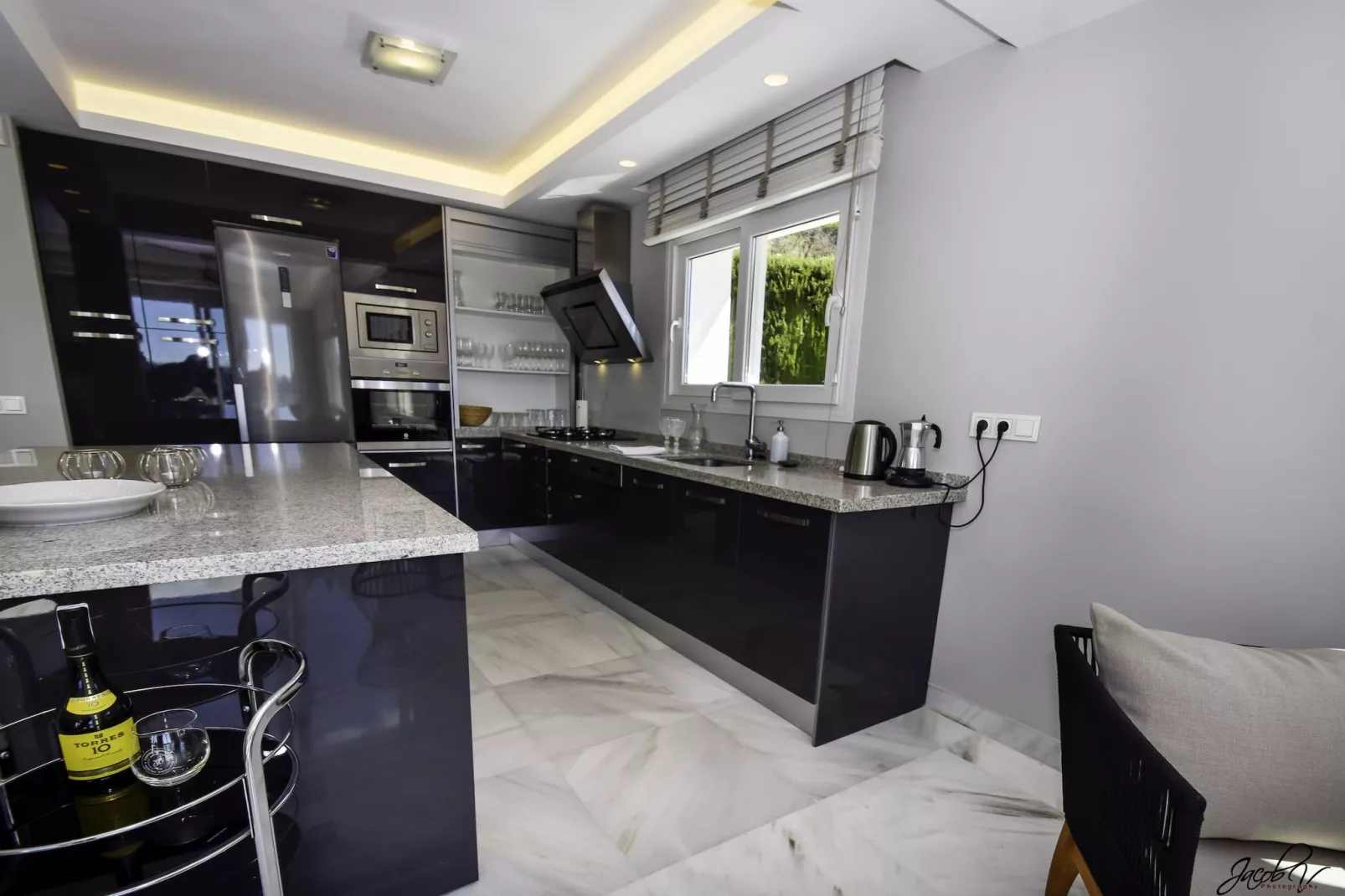 Tranquil Villa with Sea Views & Heated Pool! - Kitchen