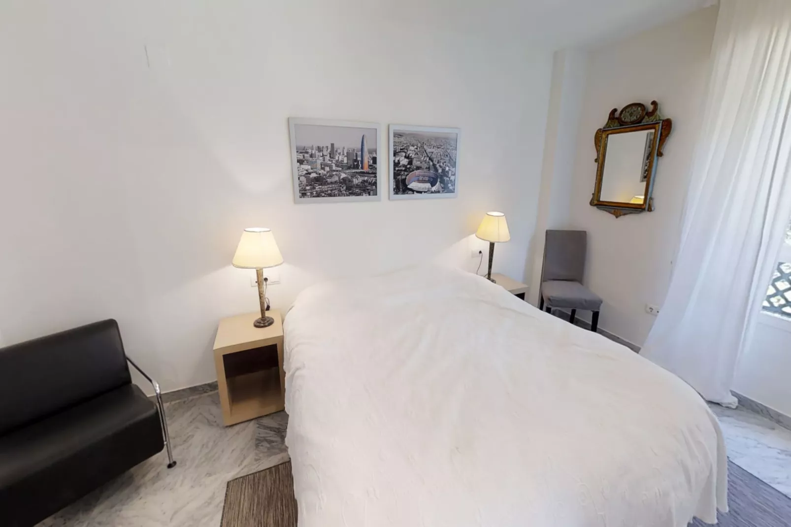 Modern Gated Apartment near Beach & Puerto Banus - Schlafzimmer