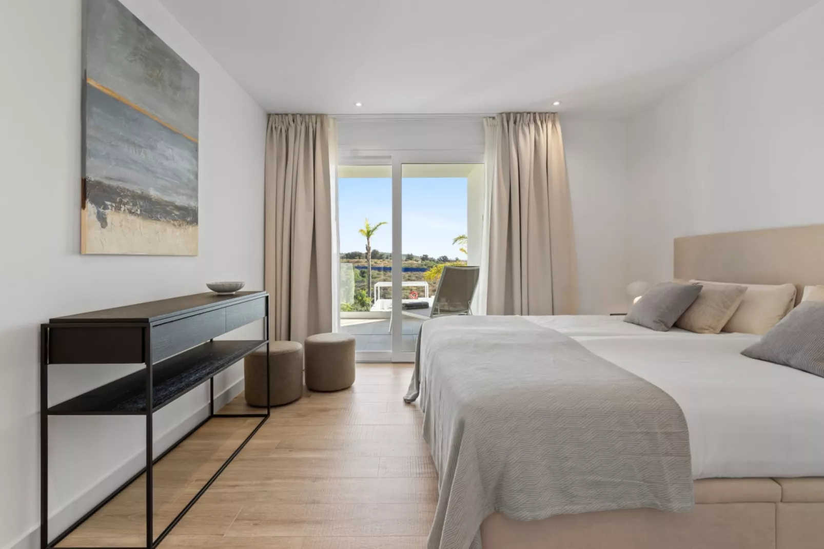 Spacious 2-bed & Solarium ALCAZABA LAGOON (2017) - Chambre