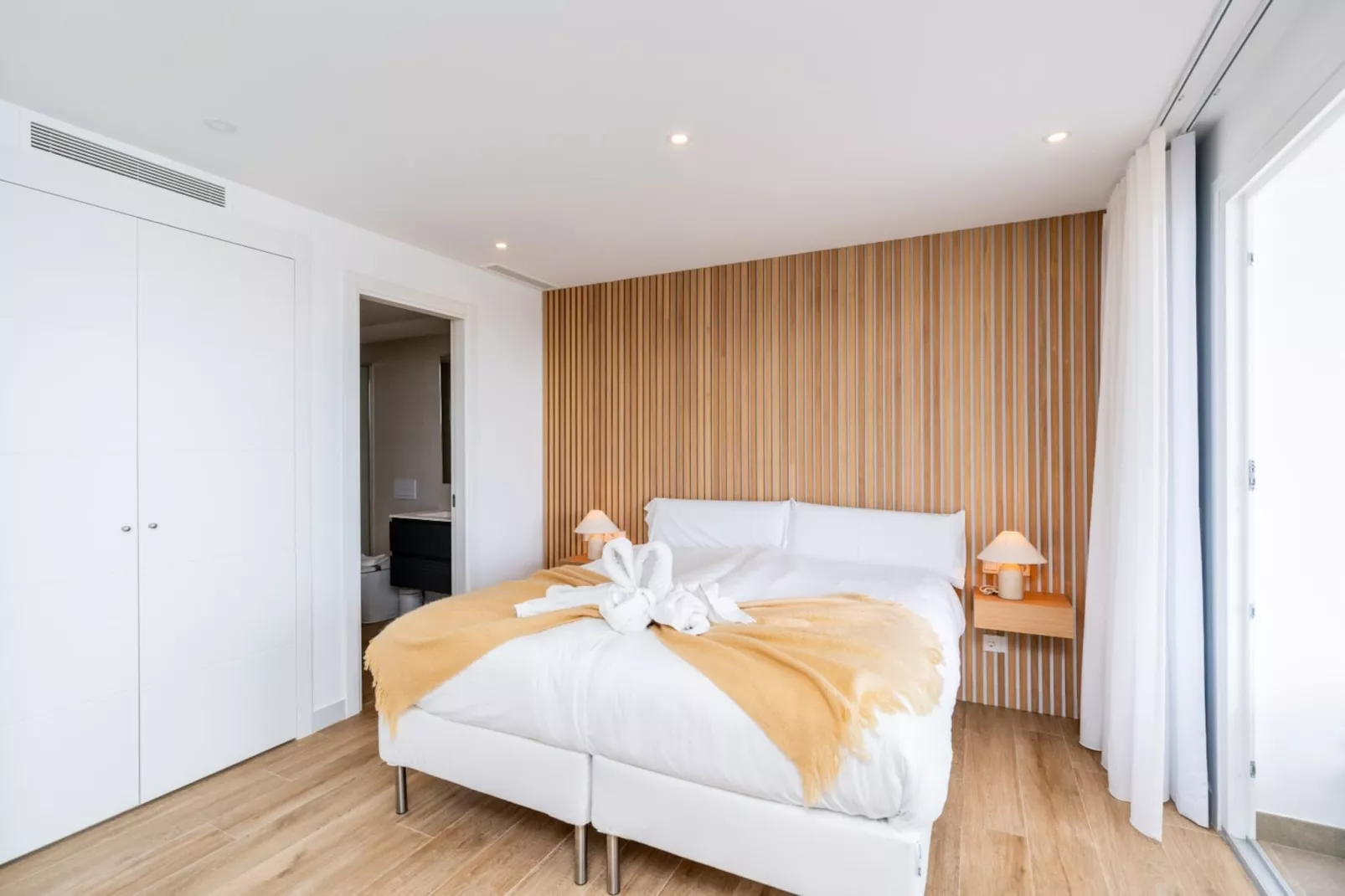 AL4-1916 ESTEPONA - APARTMENT - ALCAZABA LAGOON - Chambre