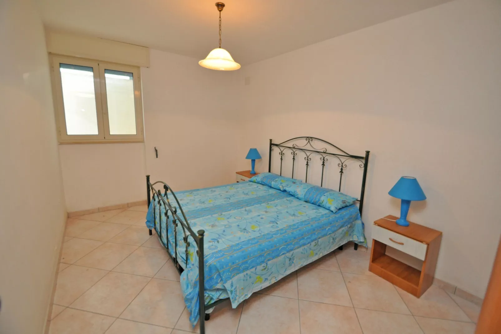 TS Trilo -1 - Bedroom