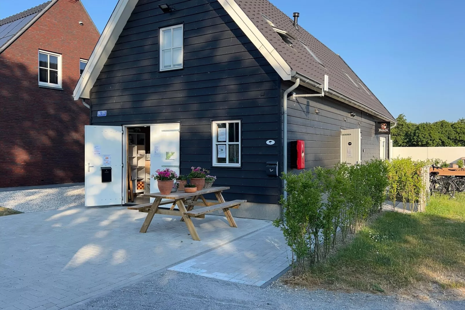 Bij Zee II Vloed-Außenbereich Sommer