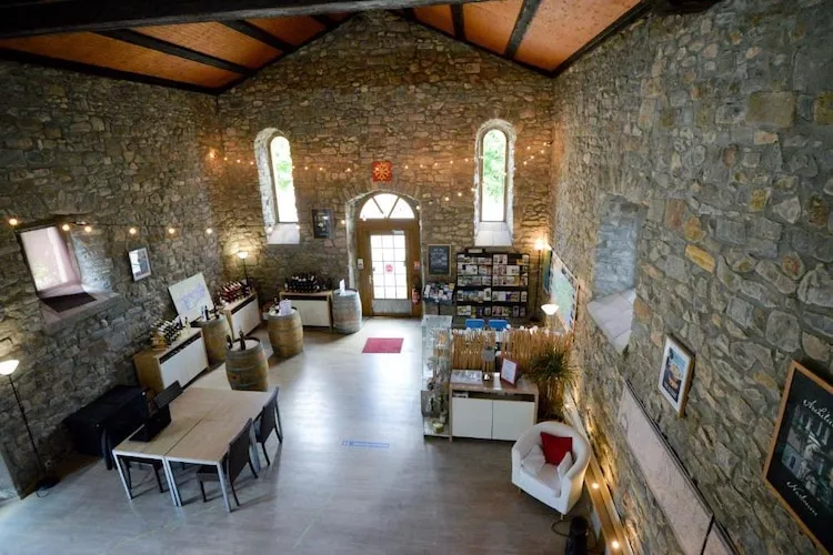 Résidence du Château de Jouarres - Azille // Apt 3 P 6 pers - Parkeinrichtungen