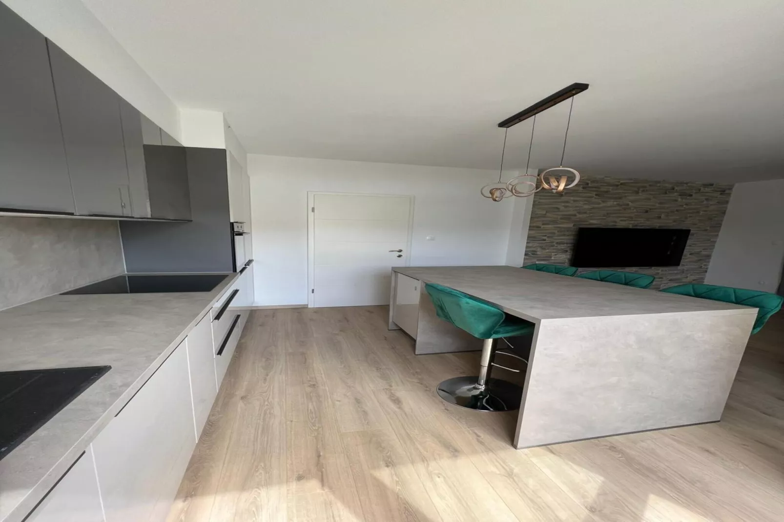 Four-Bedroom Apartment With Sea View - Badezimmer