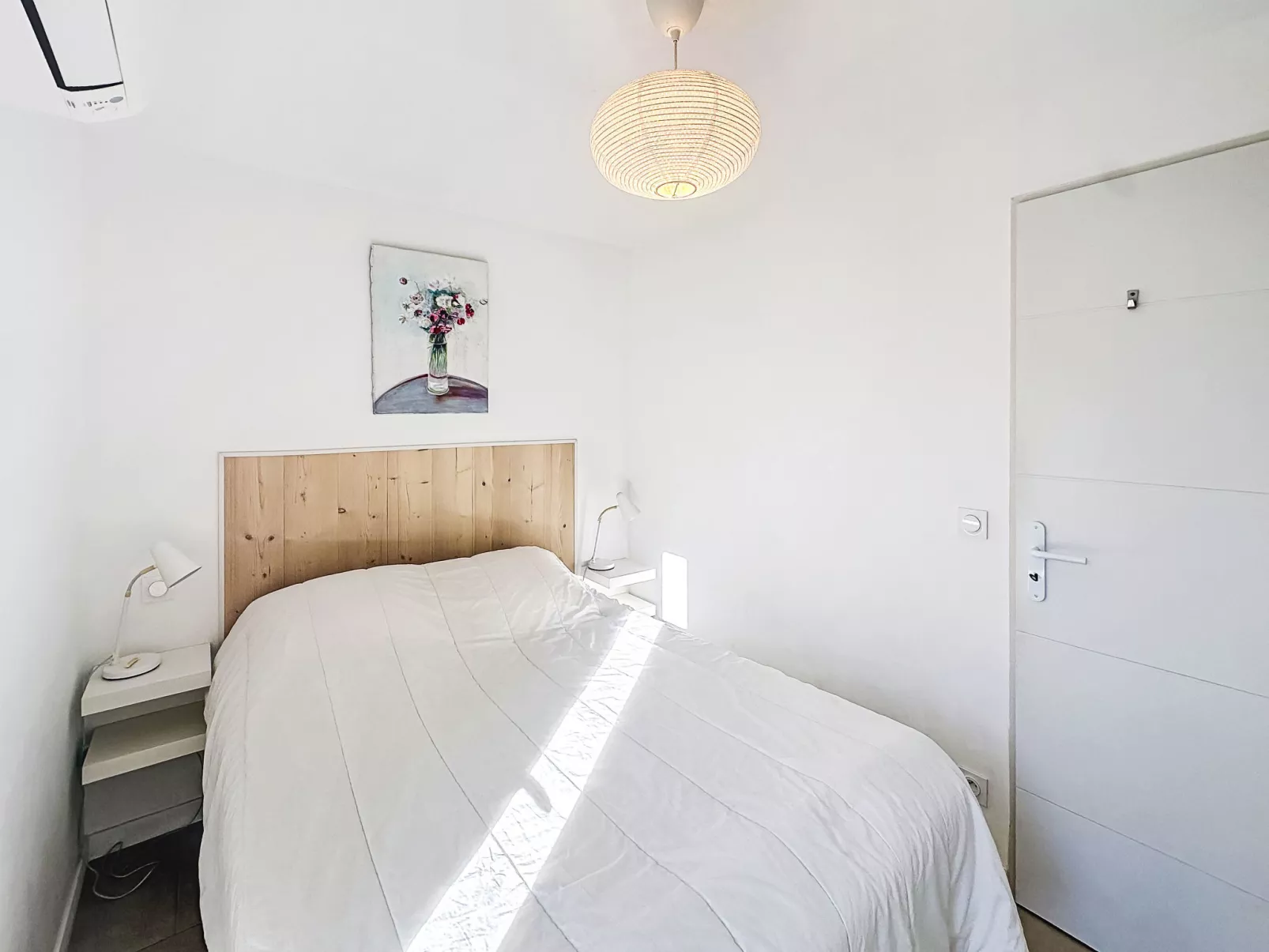 Le Perregaux - Inside