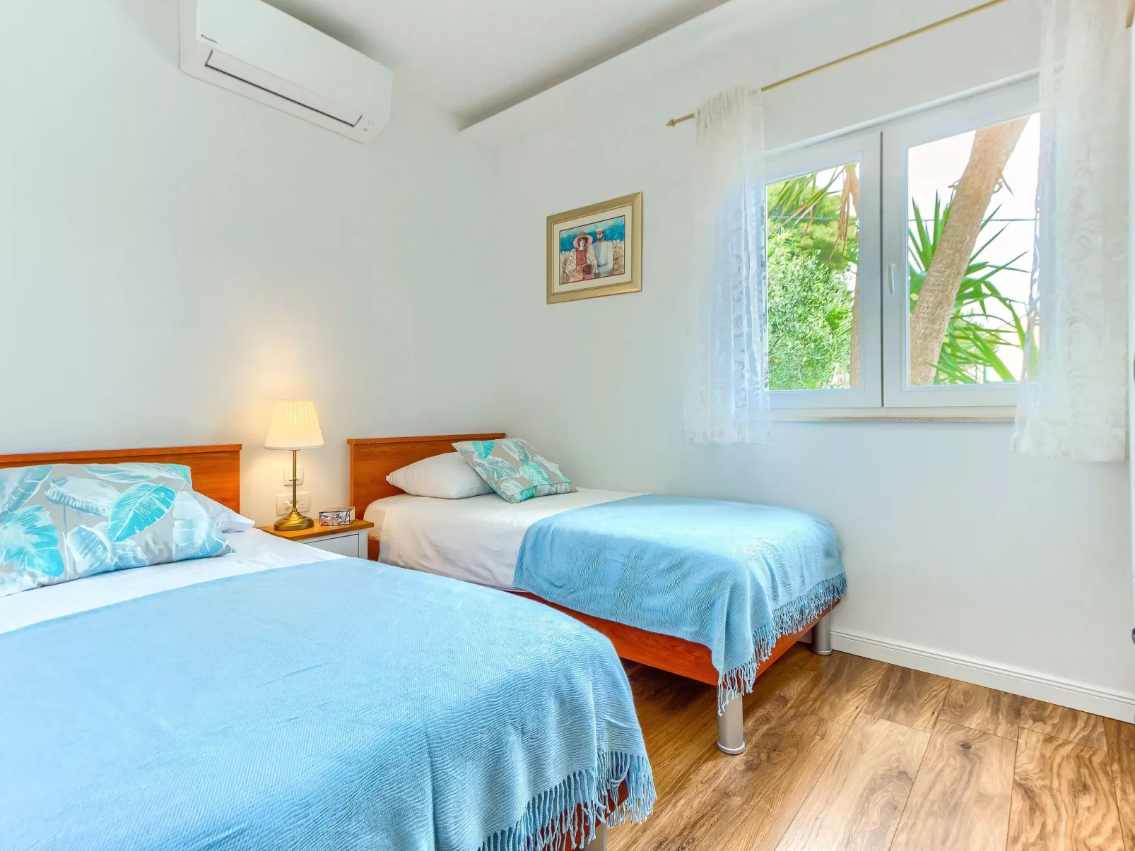 Mit Terrasse, Pool und Strandzugang - Image-tags.info