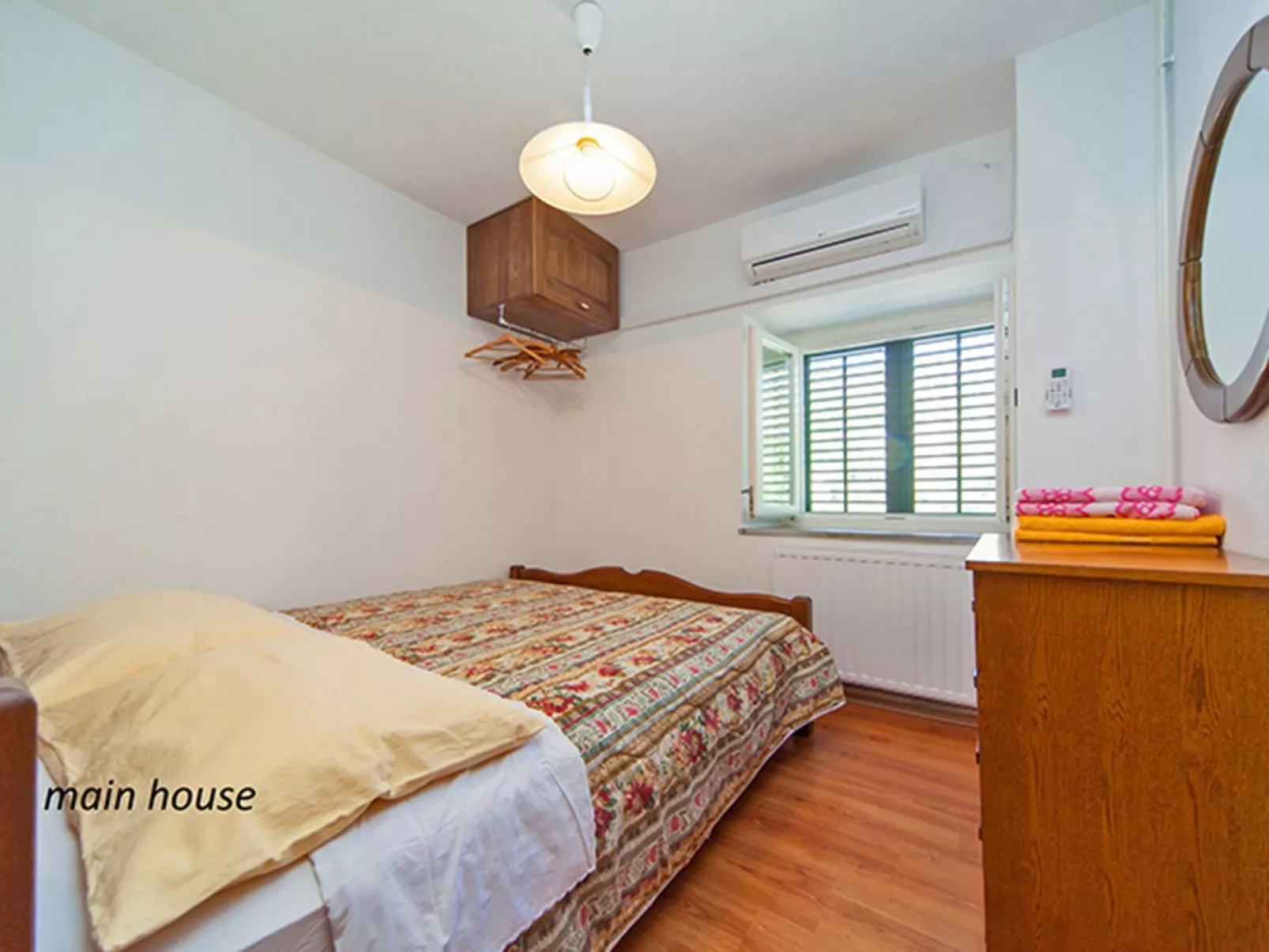 Villa mit Pool, Oslje - Image-tags.info