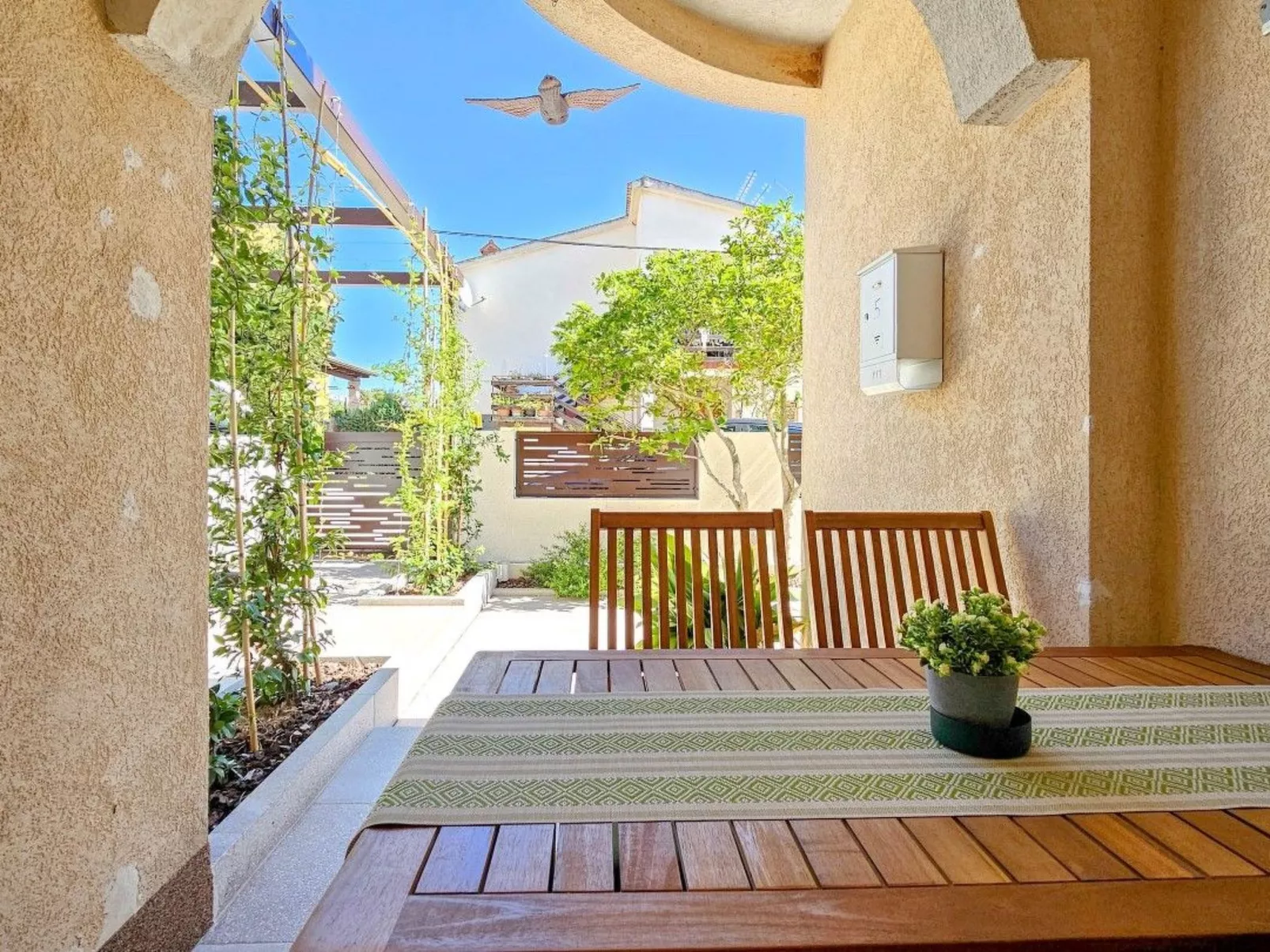 Wohnung "Maja" mit Terrasse - Draußen