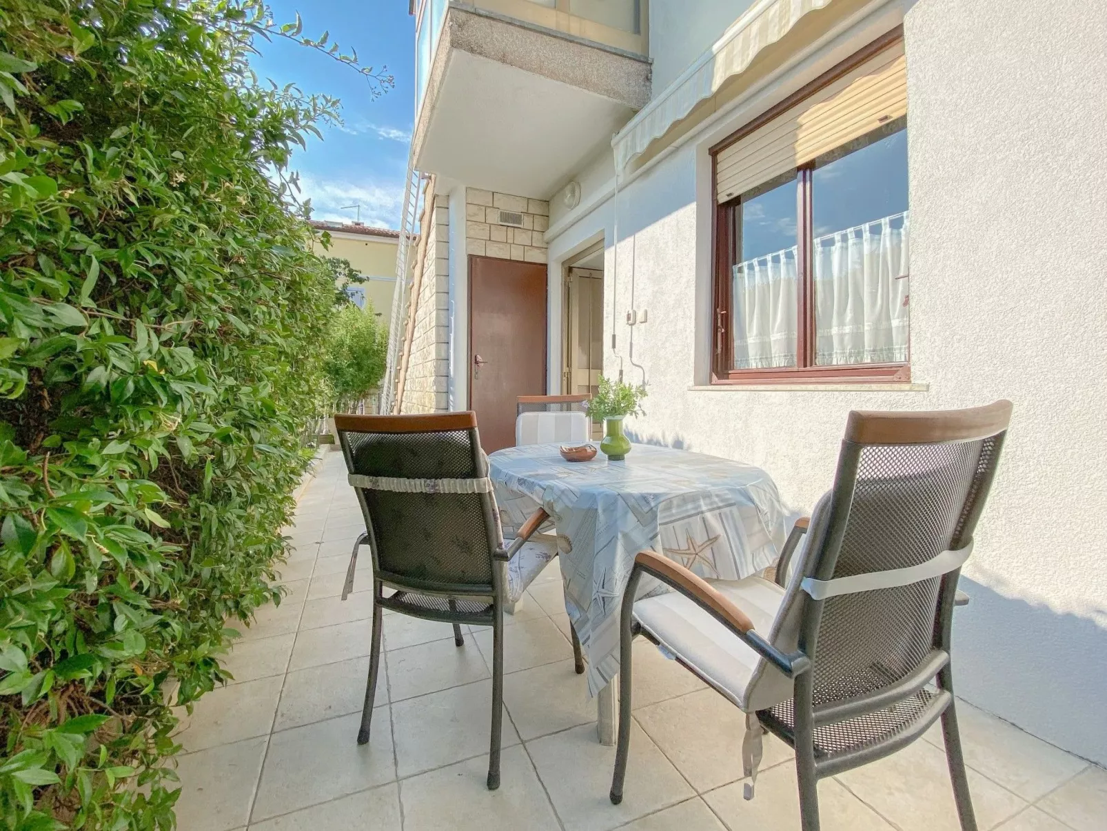 "Beco 2" direkt am Strand - Outside