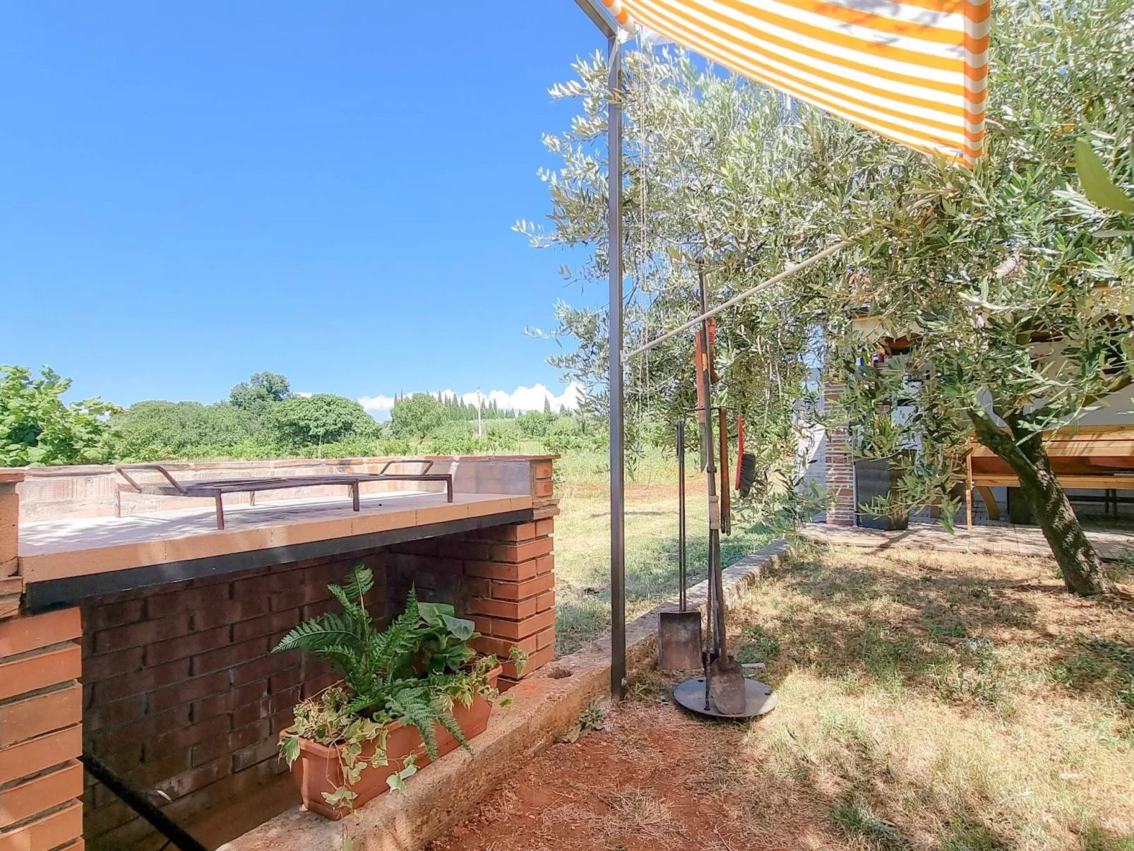 Wohnung "Barbara" mit Terrasse - Dehors