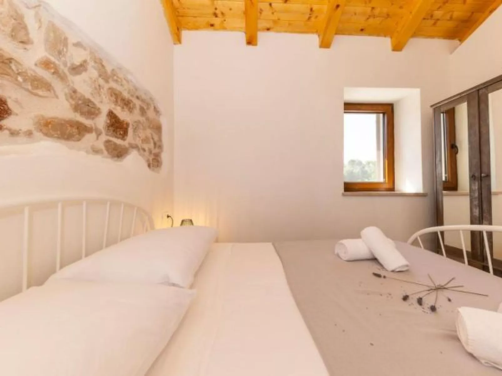 Stone villa Marita with pool - Image-tags.info