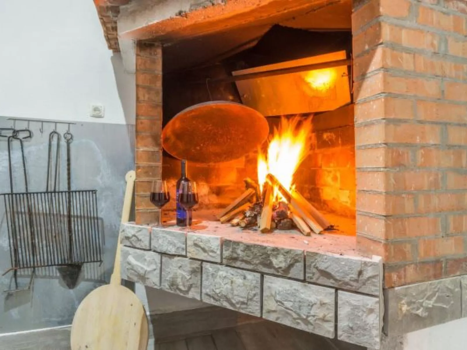 Beautiful villa Maris with pool - Image-tags.info