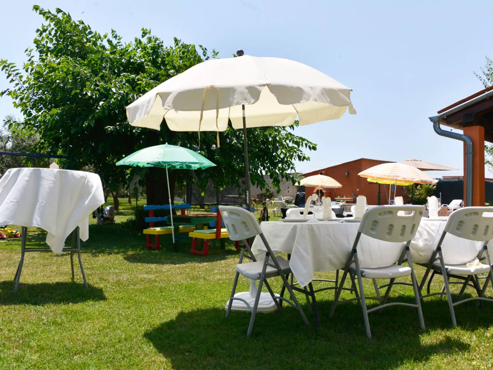 Zimmer für 3 Personen - Draußen