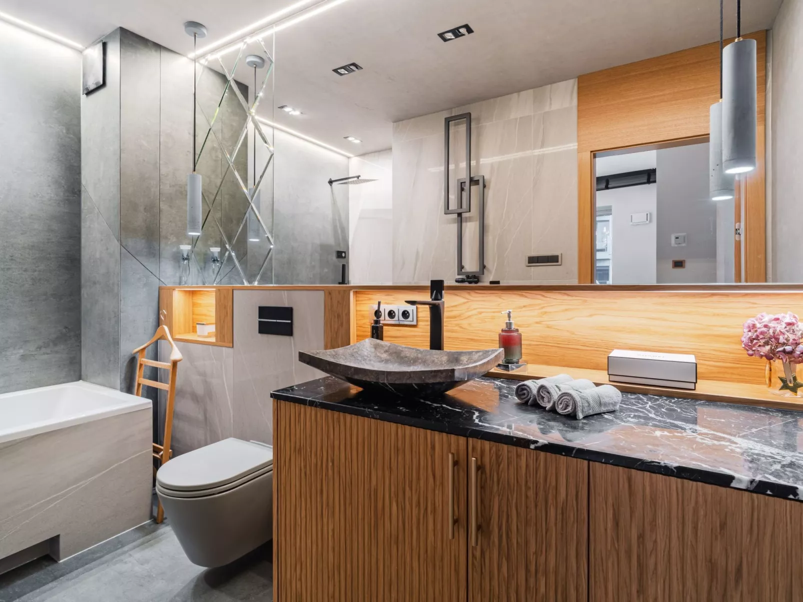 Yacht Park Apartment mit Panoramablick auf den Yachthafen in Gdynia, POLEN - Drinnen