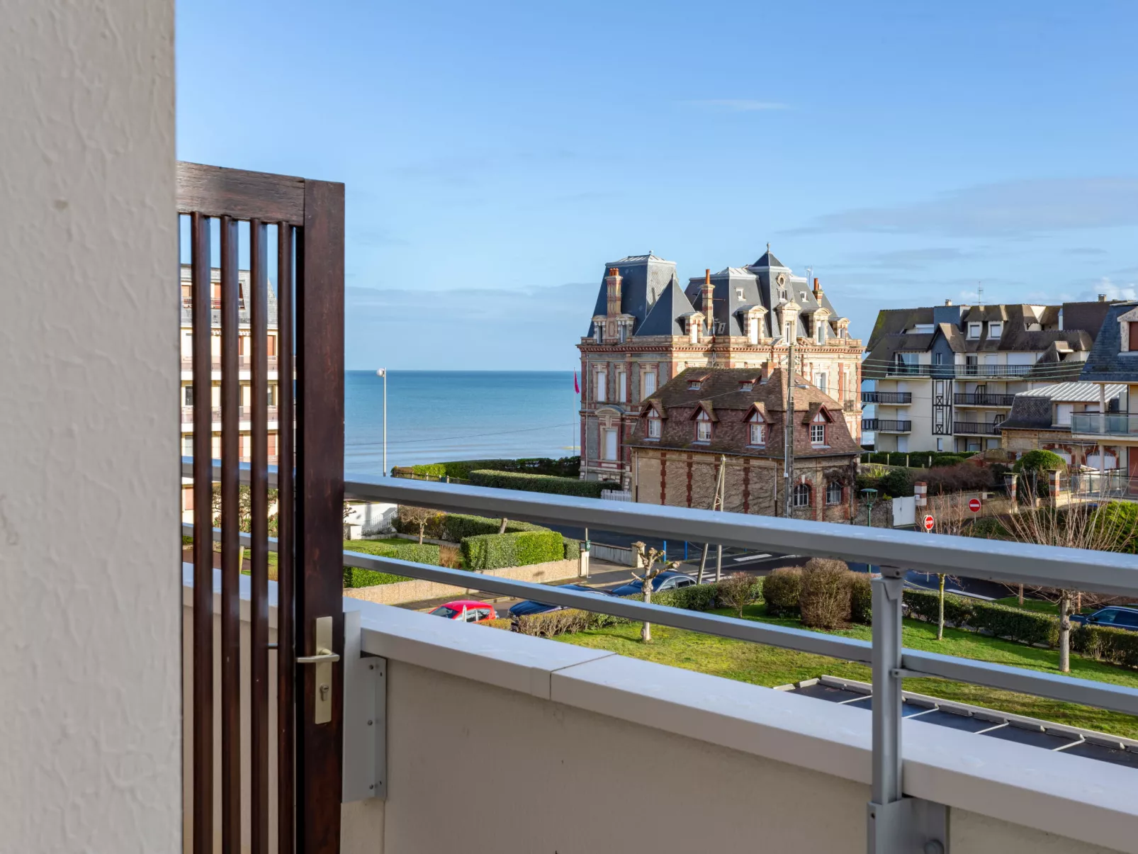 Les Caravelles - Draußen