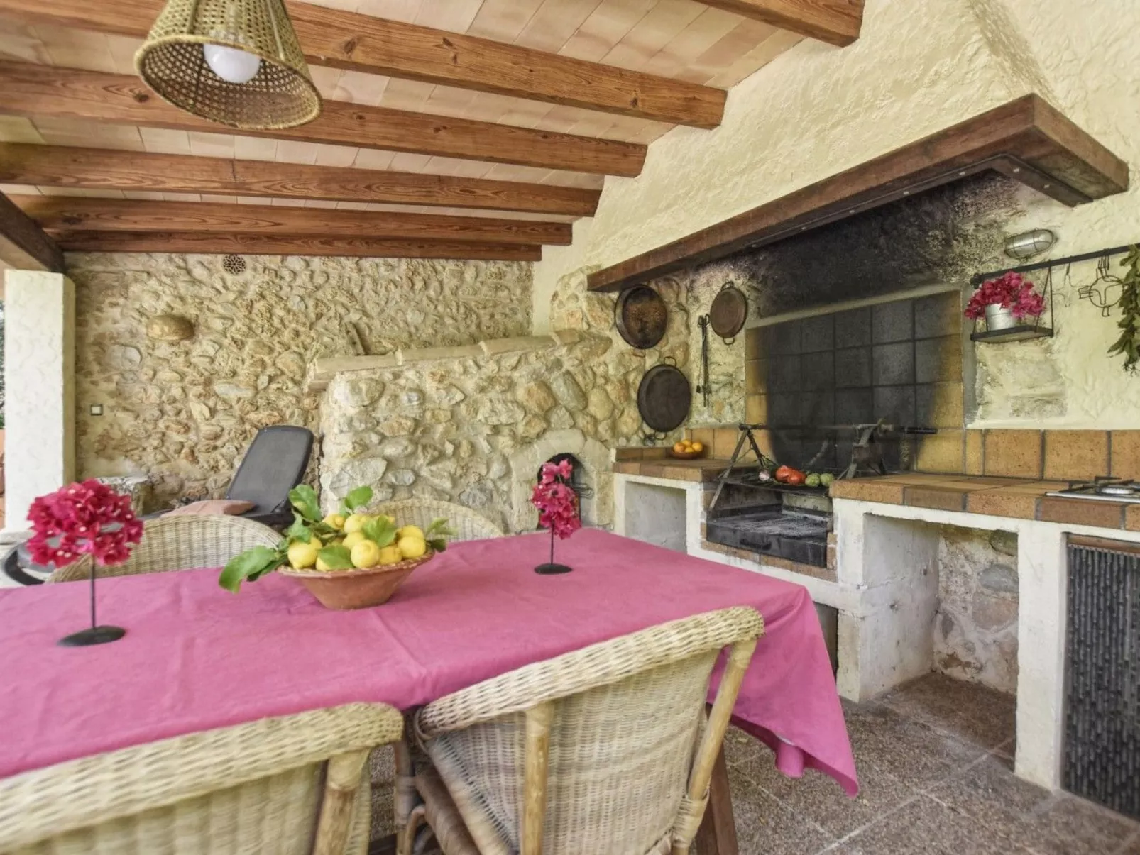 Ferienvilla mit privatem Pool - Draußen