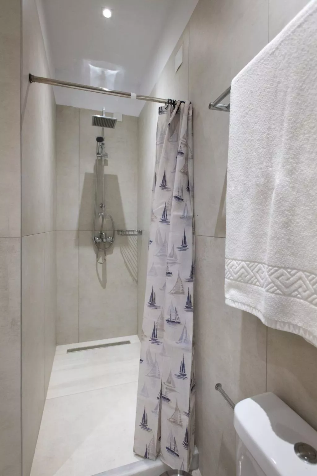 Zwei-Zimmer-Wohnung mit atemberaubender Aussicht - Inside