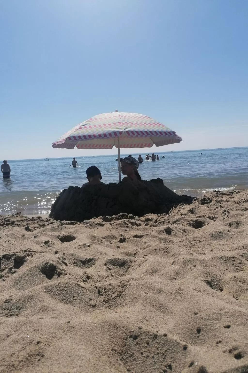 Maison Bleu - Outside