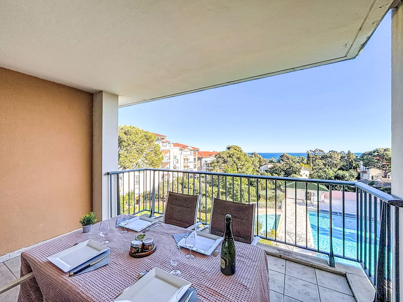 Le Grand Parc - Draußen