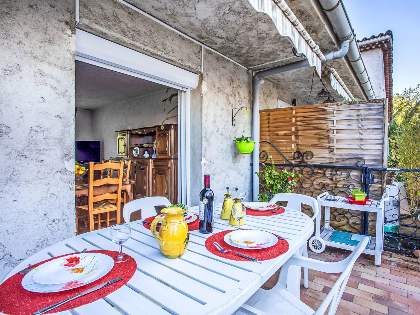 Maison Valensole - Draußen