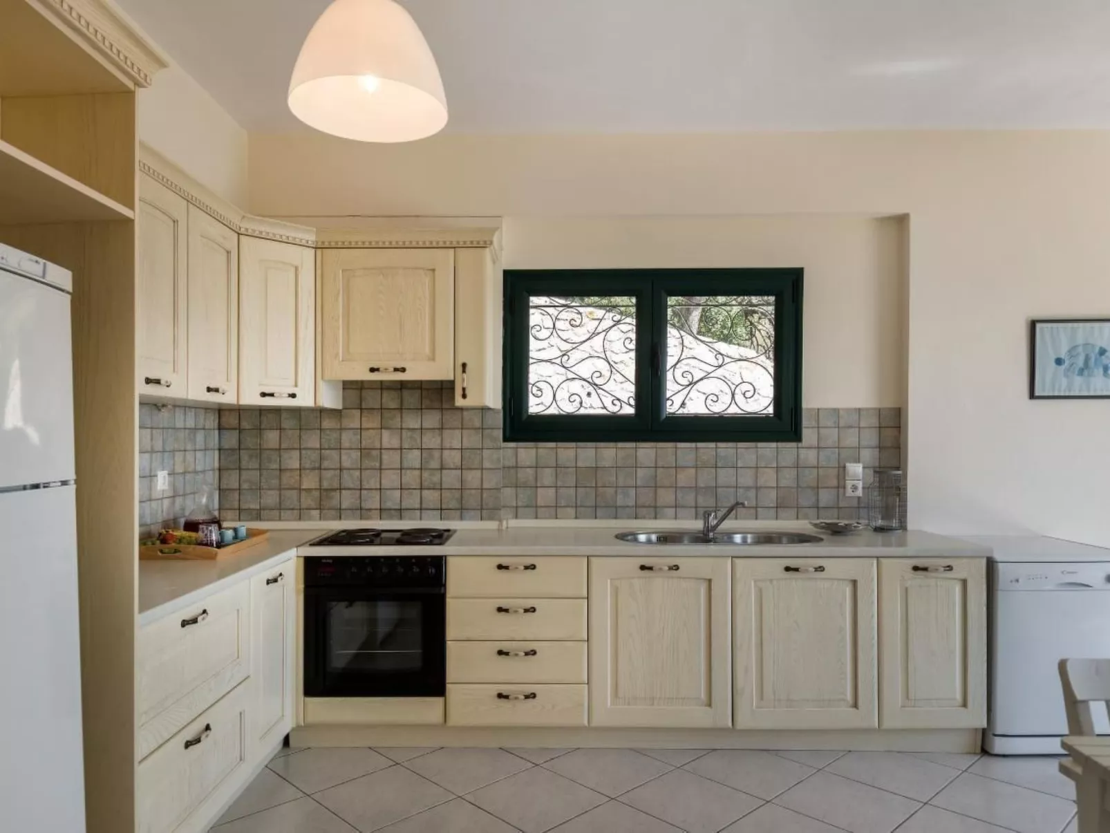 Mahatma Gandhi Villa - Inside