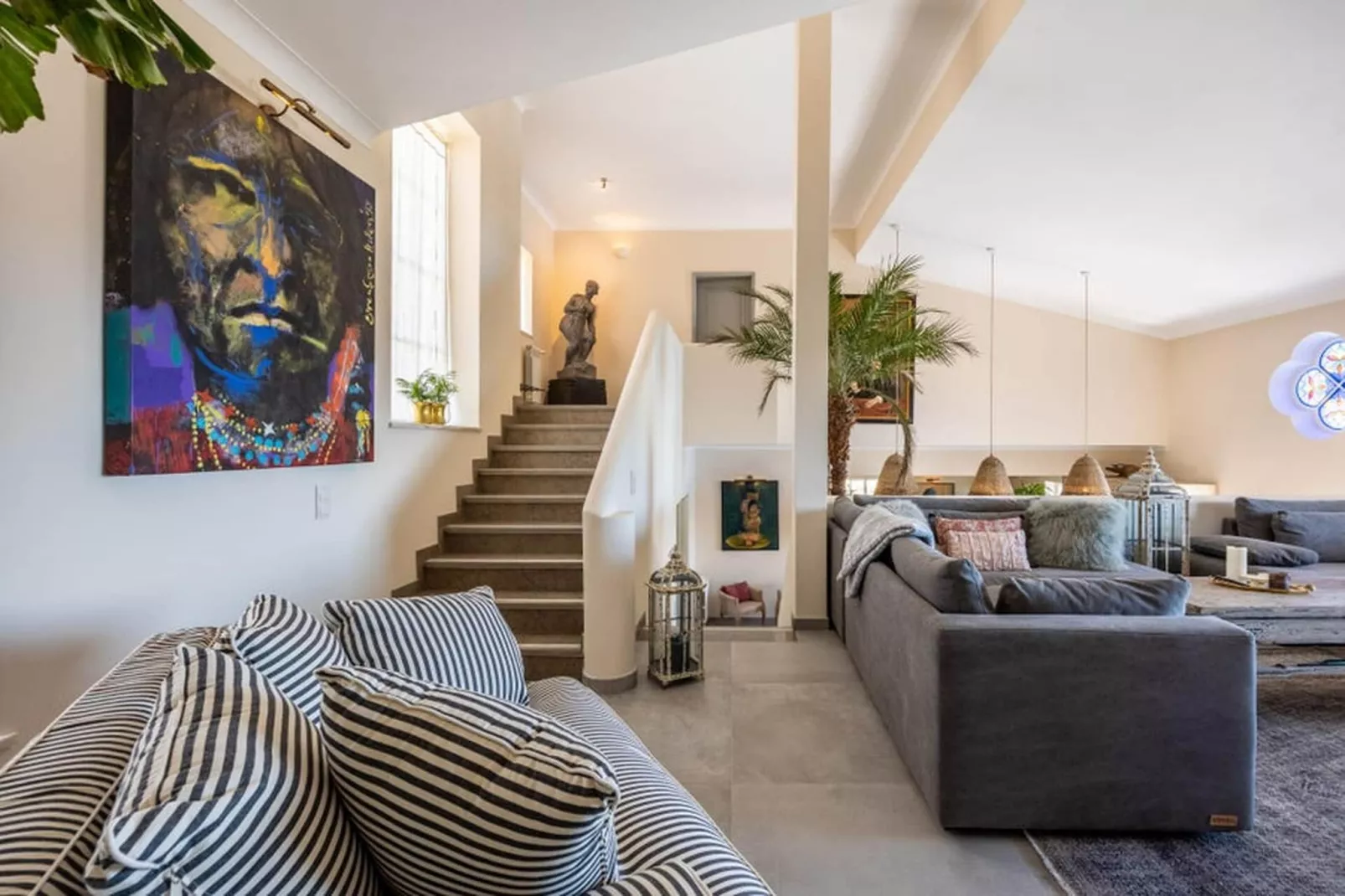 Surga 2 - Living room