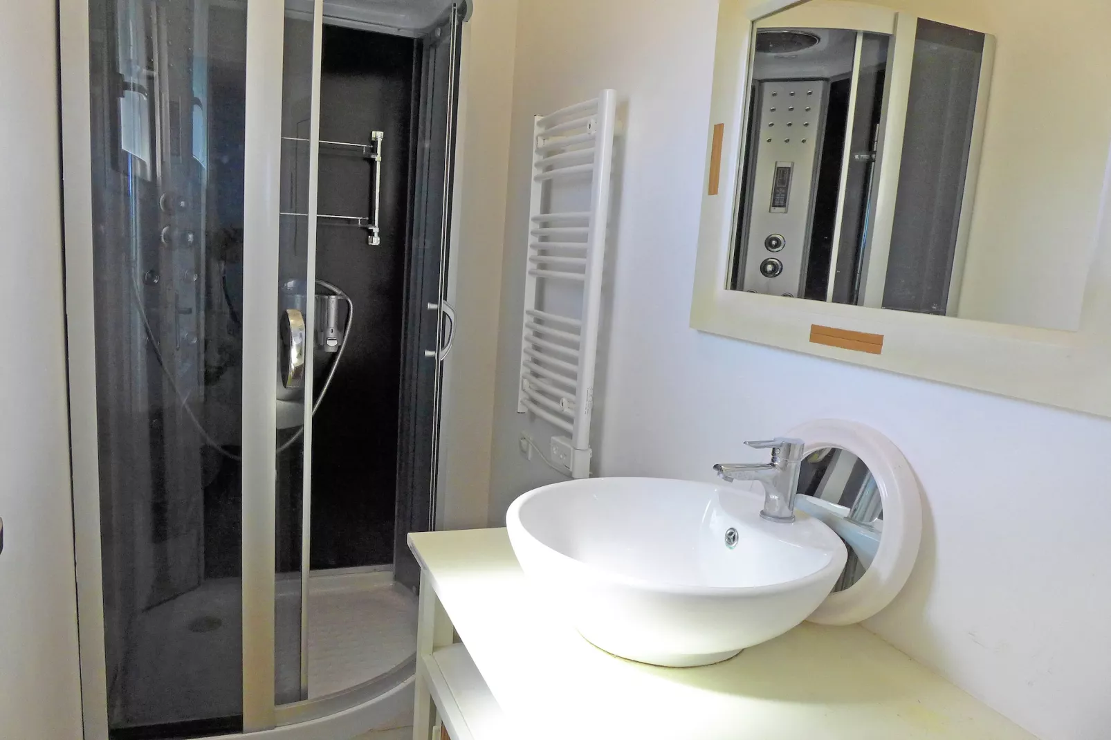 Belle villa avec piscine privée - NARBONNE - Badezimmer