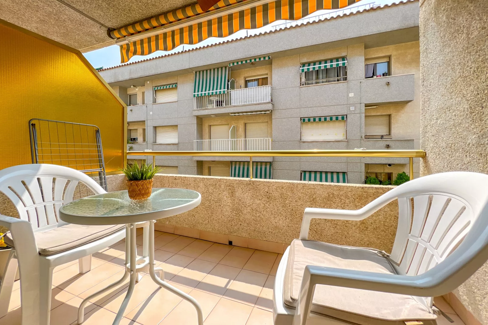 Vivalidays Vianka  - Pineda de Mar - Terrace balcony